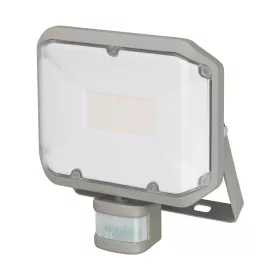 Brennenstuhl LED-es reflektor 30W, 3110lm, IP44