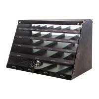 SZERSZÁMOS SZEKRÉNY