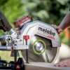 Metabo akkus gérvágó fűrész KGS 18 LTX BL 305 18V 2x8,0Ah