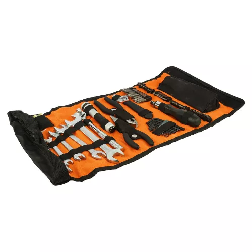 Black+Decker 71 darabos autókarbantartó készlet A7144-XJ