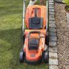 Black+Decker akkus fűnyíró BCMW33184L2-QW 2x18V 2x4,0Ah