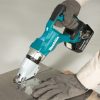 Makita akkus lemezvágó DJS200Z 18V LXT Li-Ion 1.6-2.0 mm alapgép (akku és töltő nélkül)