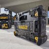 Dewalt DWST1-81078-QW akkumulátor töltő és Bluetooth rádió